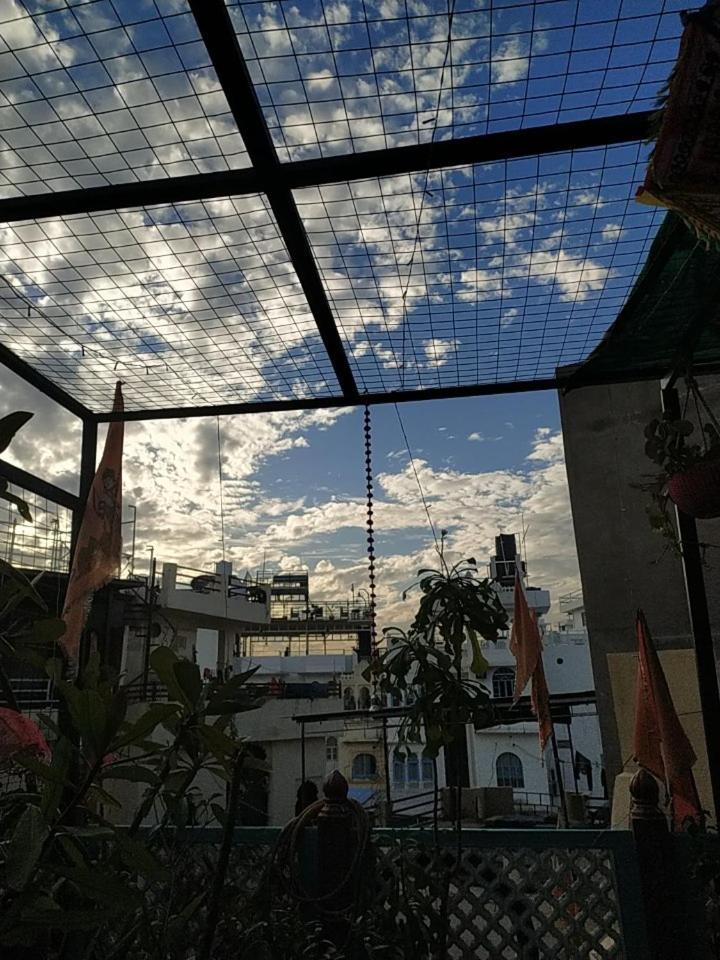 Black Pepper Home Stay Udaipur Eksteriør bilde