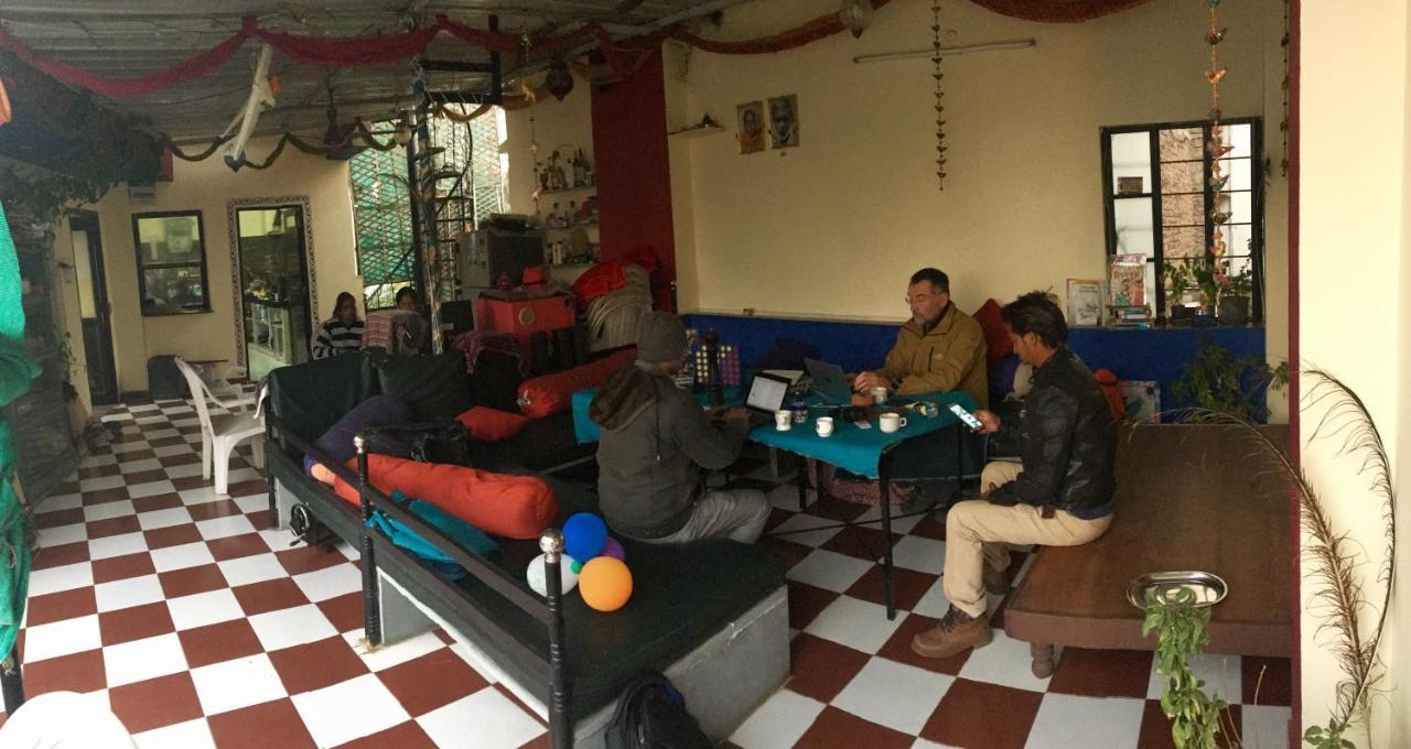 Black Pepper Home Stay Udaipur Eksteriør bilde