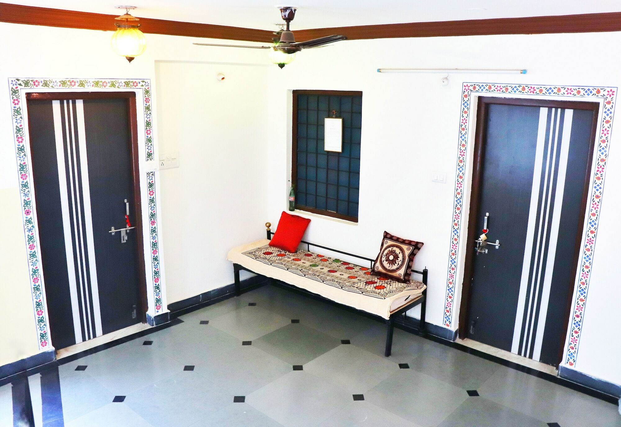 Black Pepper Home Stay Udaipur Eksteriør bilde